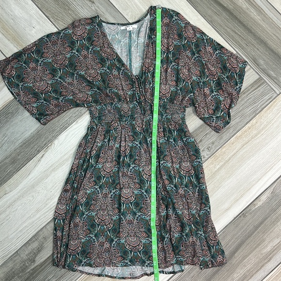 O’Neill Paisley and Floral Dress Size Medium - Picture 8 of 9